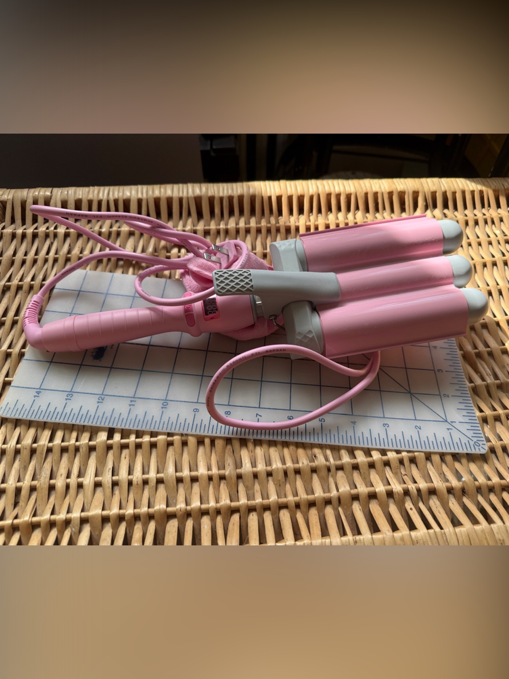 Mermaid Triple Barrel Hair Waver iron hot — w/glove Pink